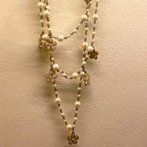 Triple Layered Daisy Necklace